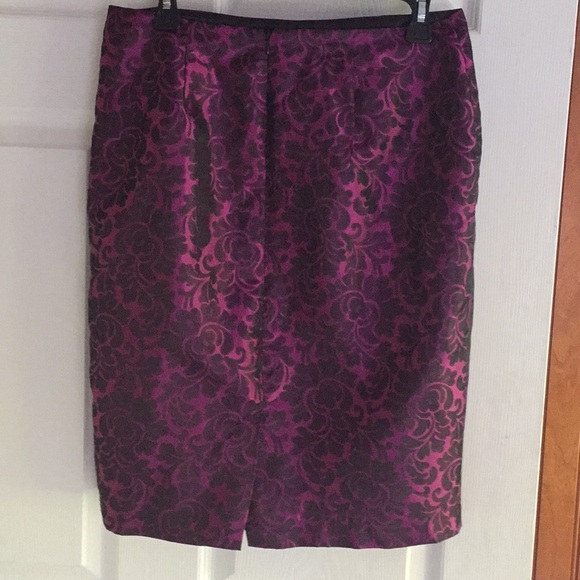 Skirt - Picture 2 of 5
